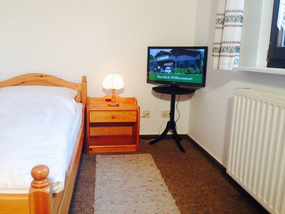 Hotel & Restaurant Zur Spreewaelderin Golßen Екстериор снимка