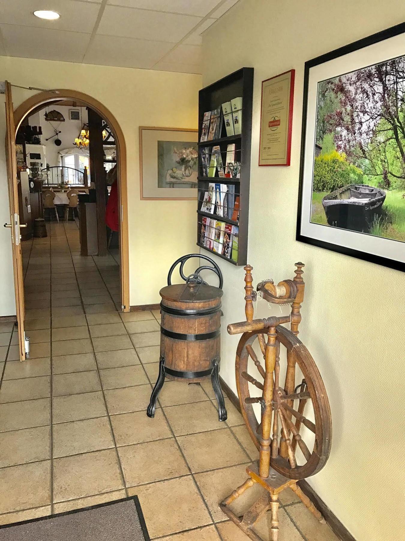 Hotel & Restaurant Zur Spreewaelderin Golßen Екстериор снимка