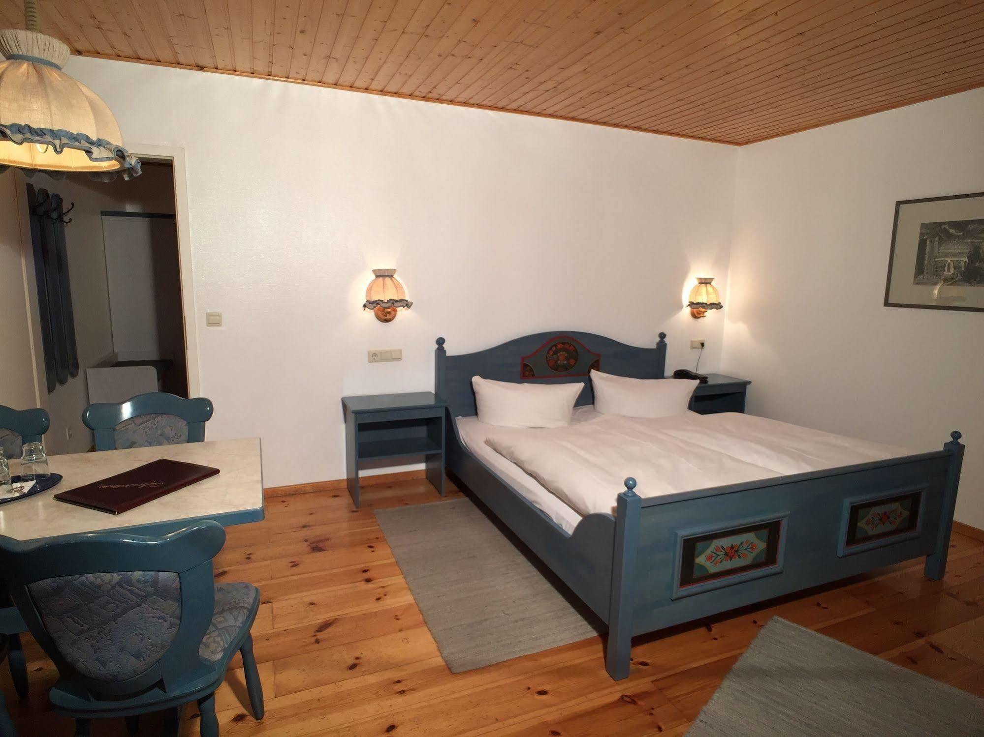 Hotel & Restaurant Zur Spreewaelderin Golßen Екстериор снимка