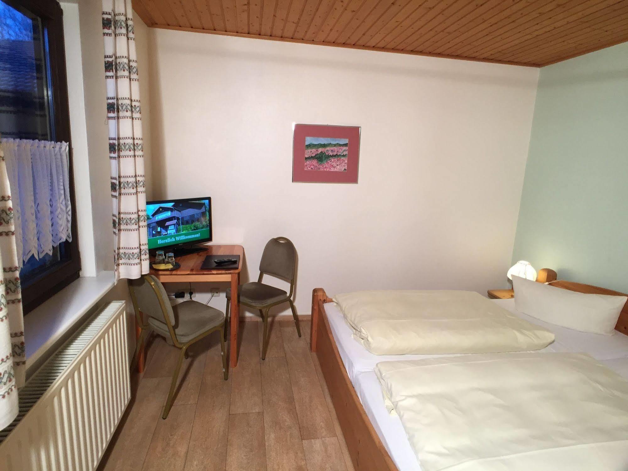 Hotel & Restaurant Zur Spreewaelderin Golßen Екстериор снимка