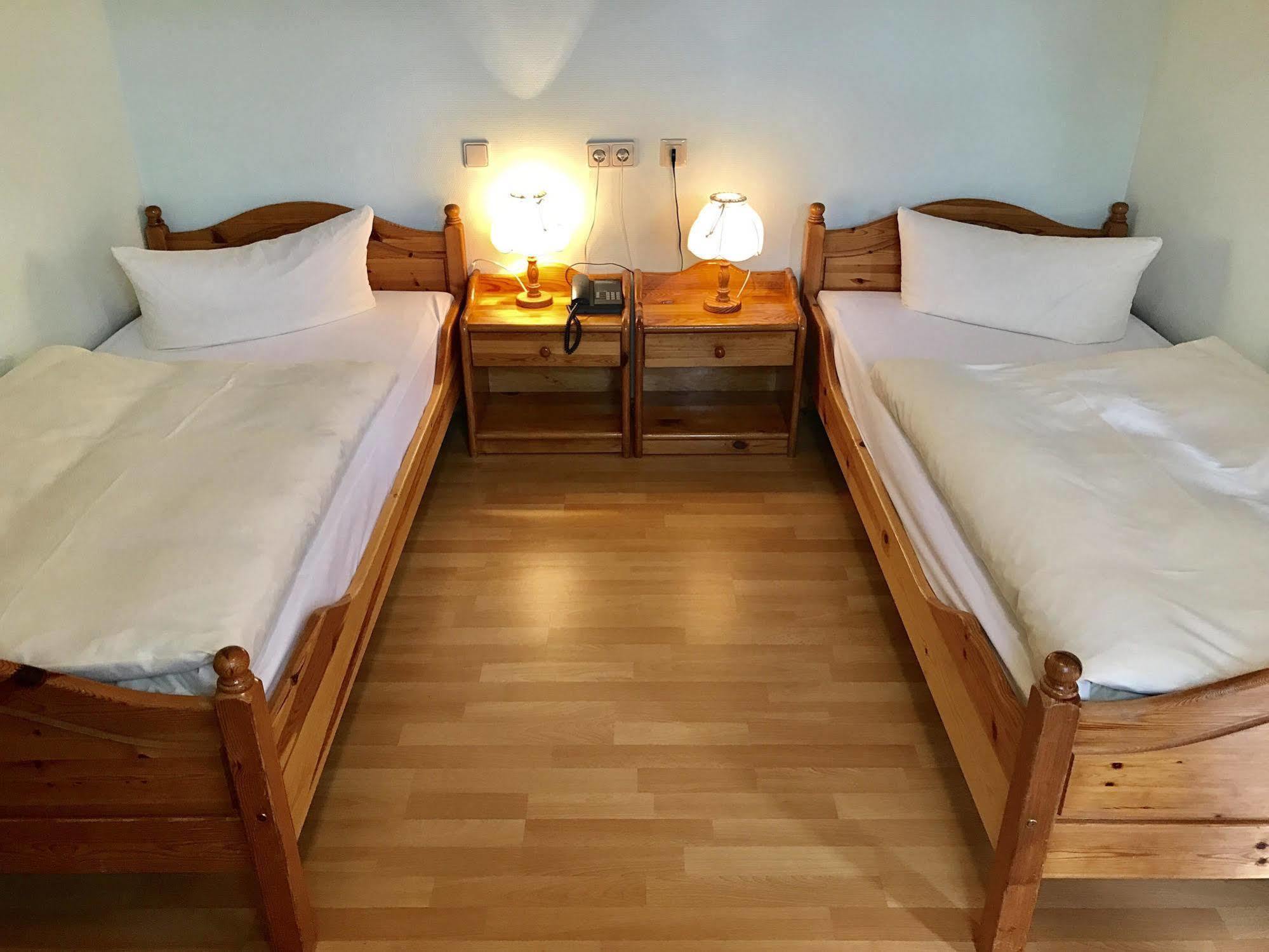 Hotel & Restaurant Zur Spreewaelderin Golßen Екстериор снимка